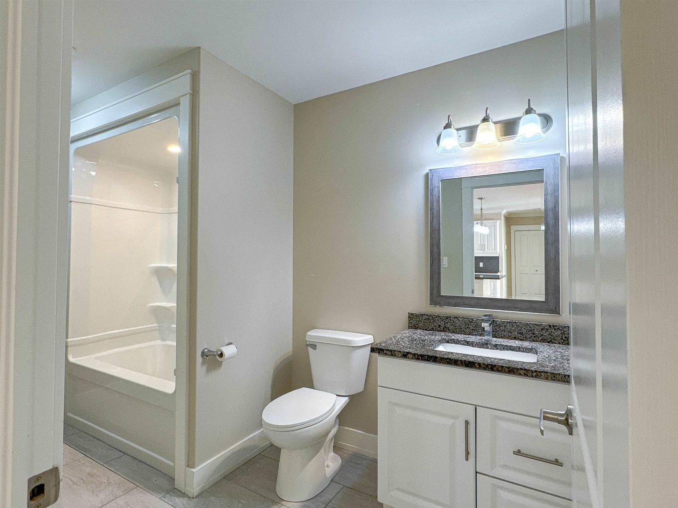 108 210 Shakespeare Drive, Stratford, PE