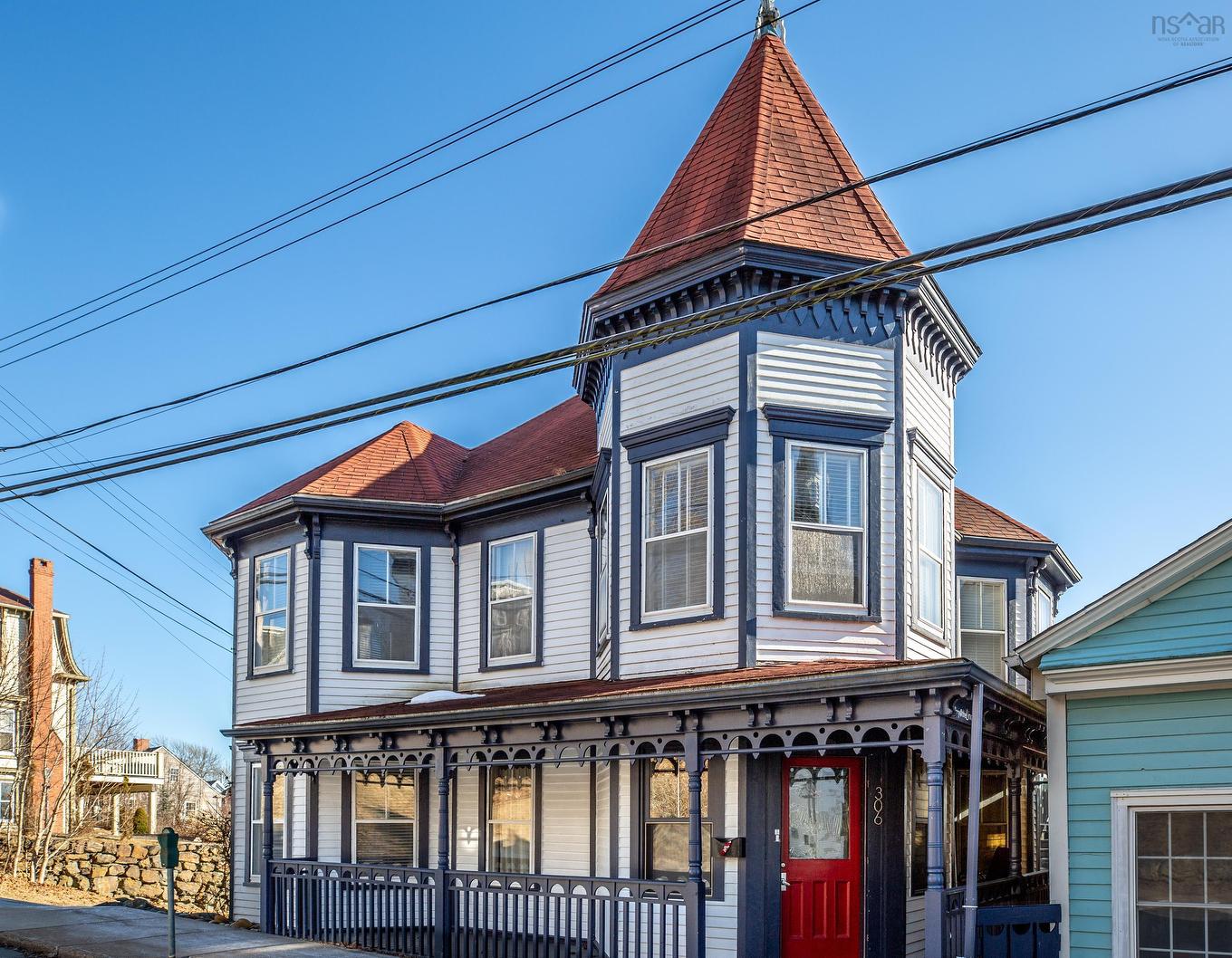 306 Lincoln Street, Lunenburg, NS