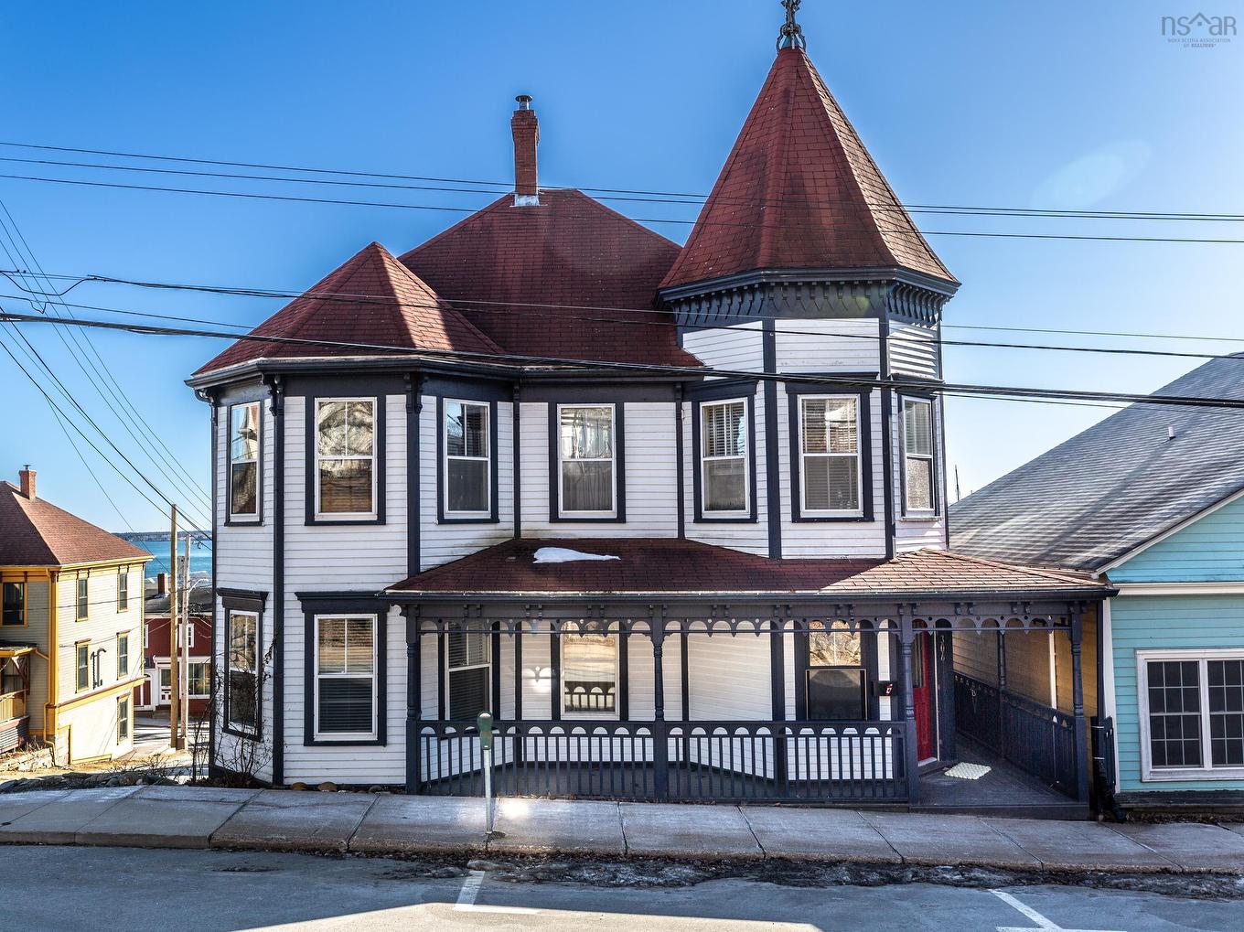 306 Lincoln Street, Lunenburg, NS