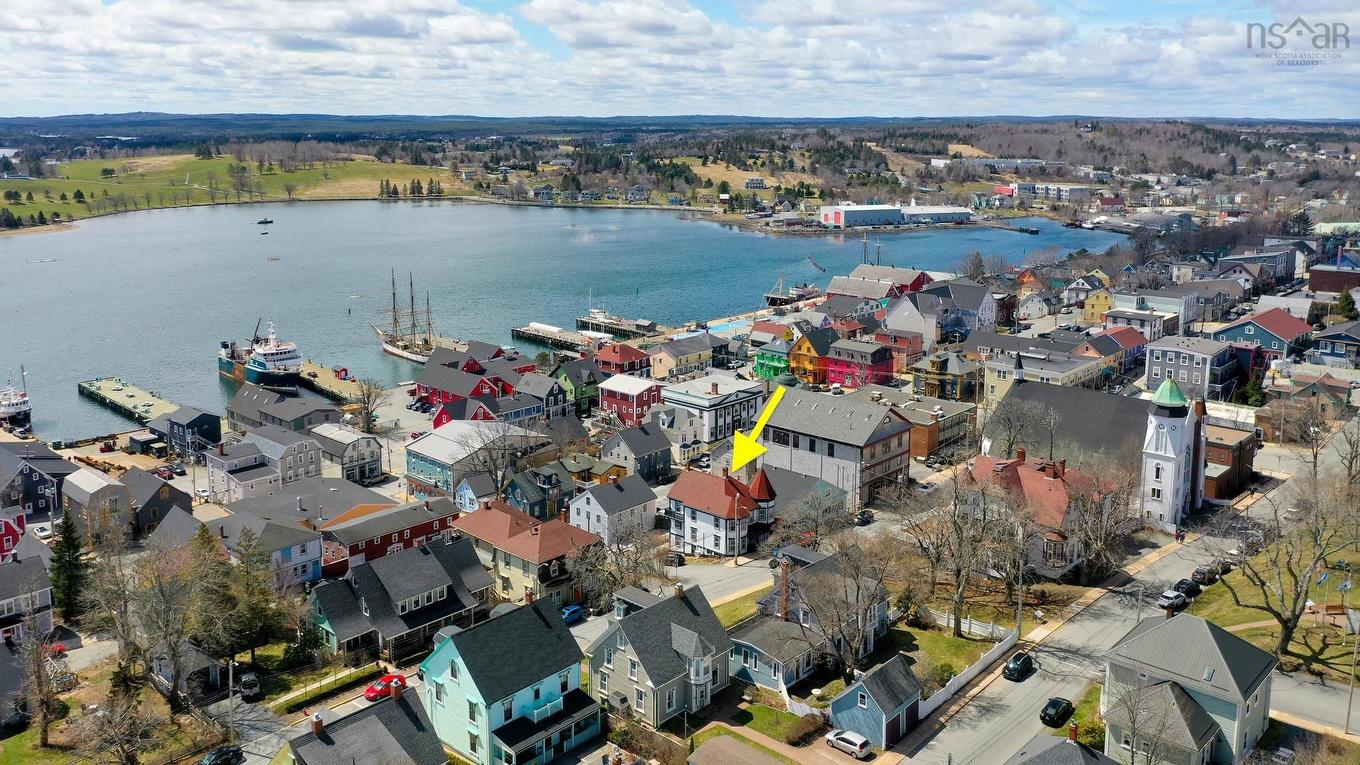 306 Lincoln Street, Lunenburg, NS