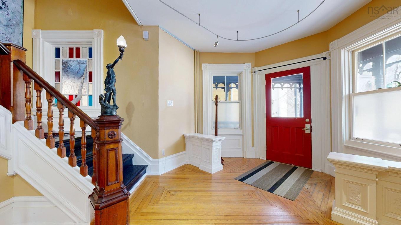 306 Lincoln Street, Lunenburg, NS