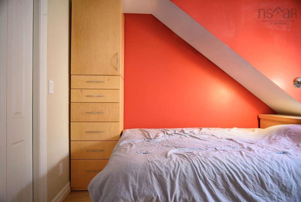 3871 Mont Blanc, Halifax, NS