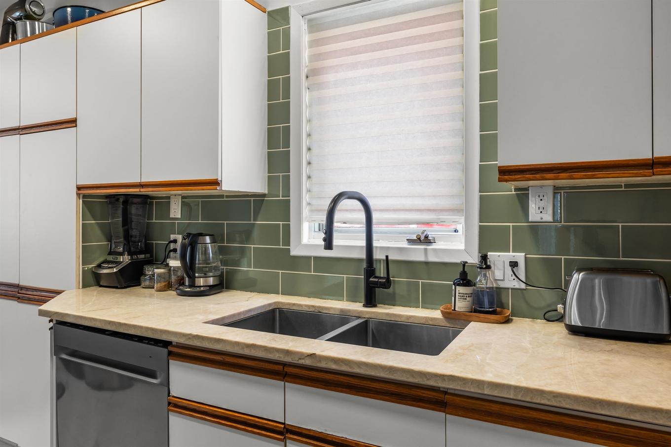 67 Hillsborough Street, Charlottetown, PE