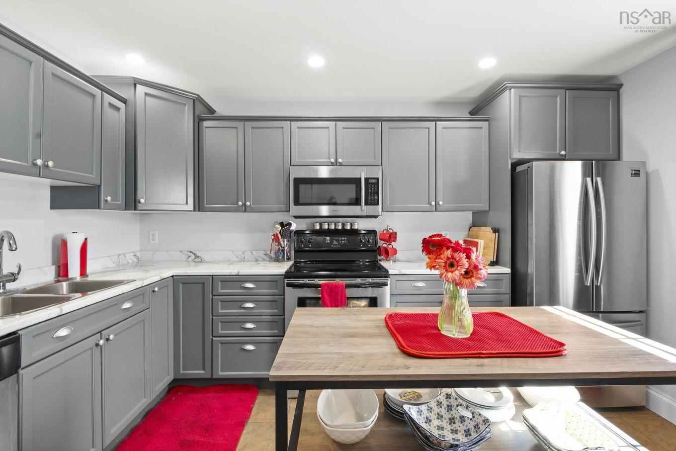 25 Middle Street, Dartmouth, NS