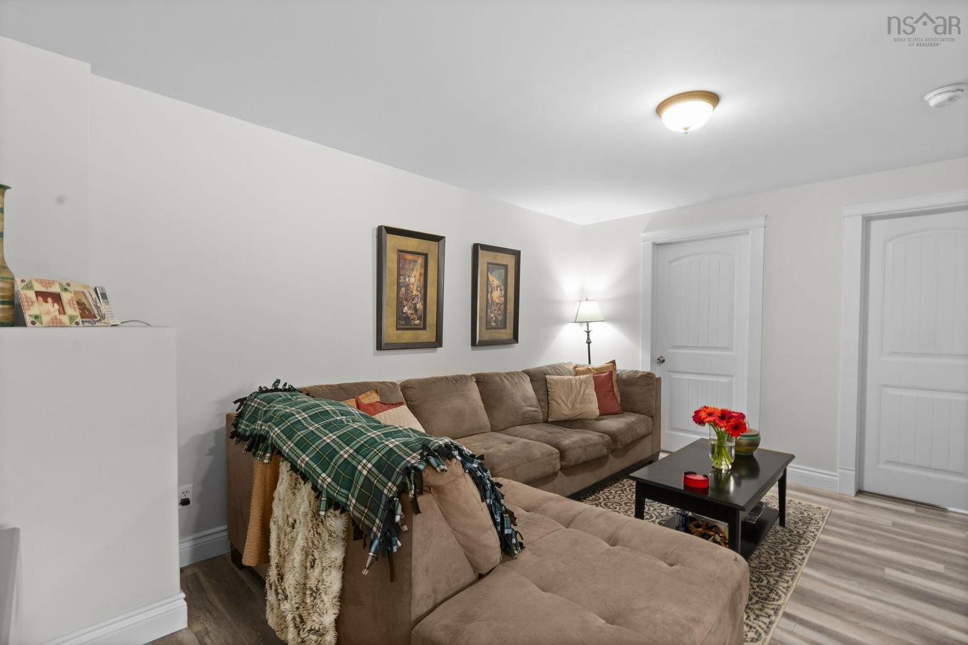 25 Middle Street, Dartmouth, NS