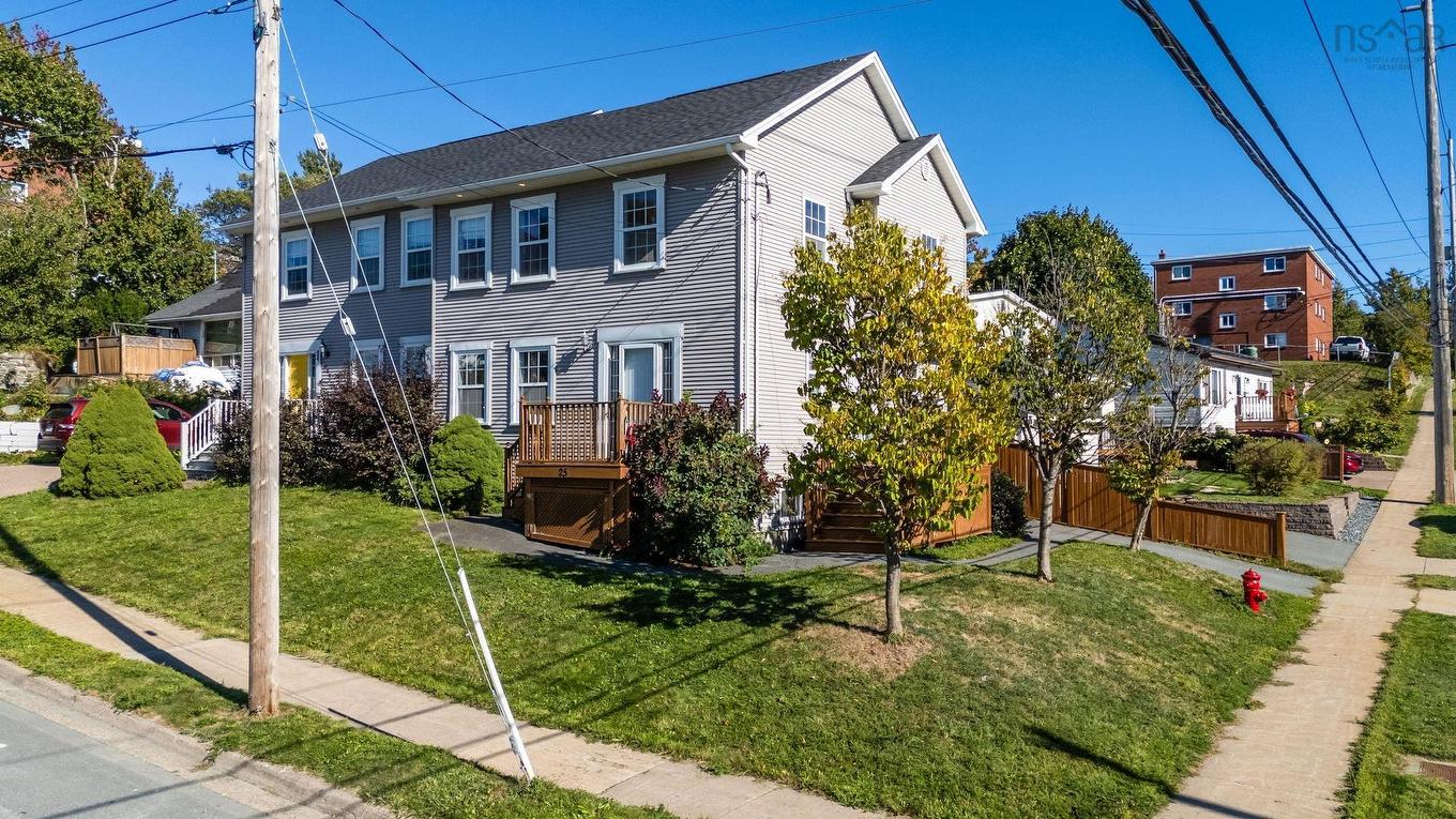 25 Middle Street, Dartmouth, NS