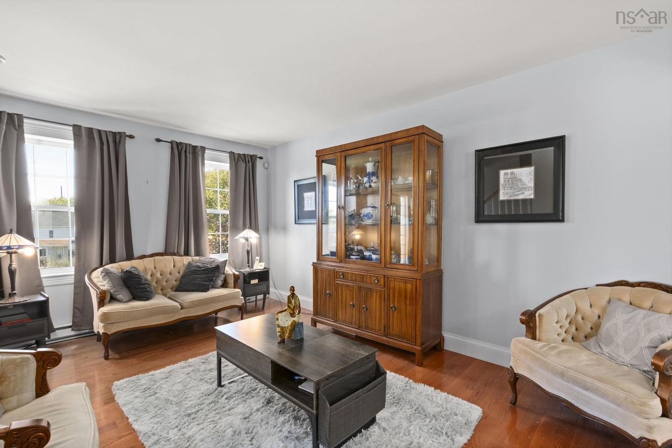 25 Middle Street, Dartmouth, NS