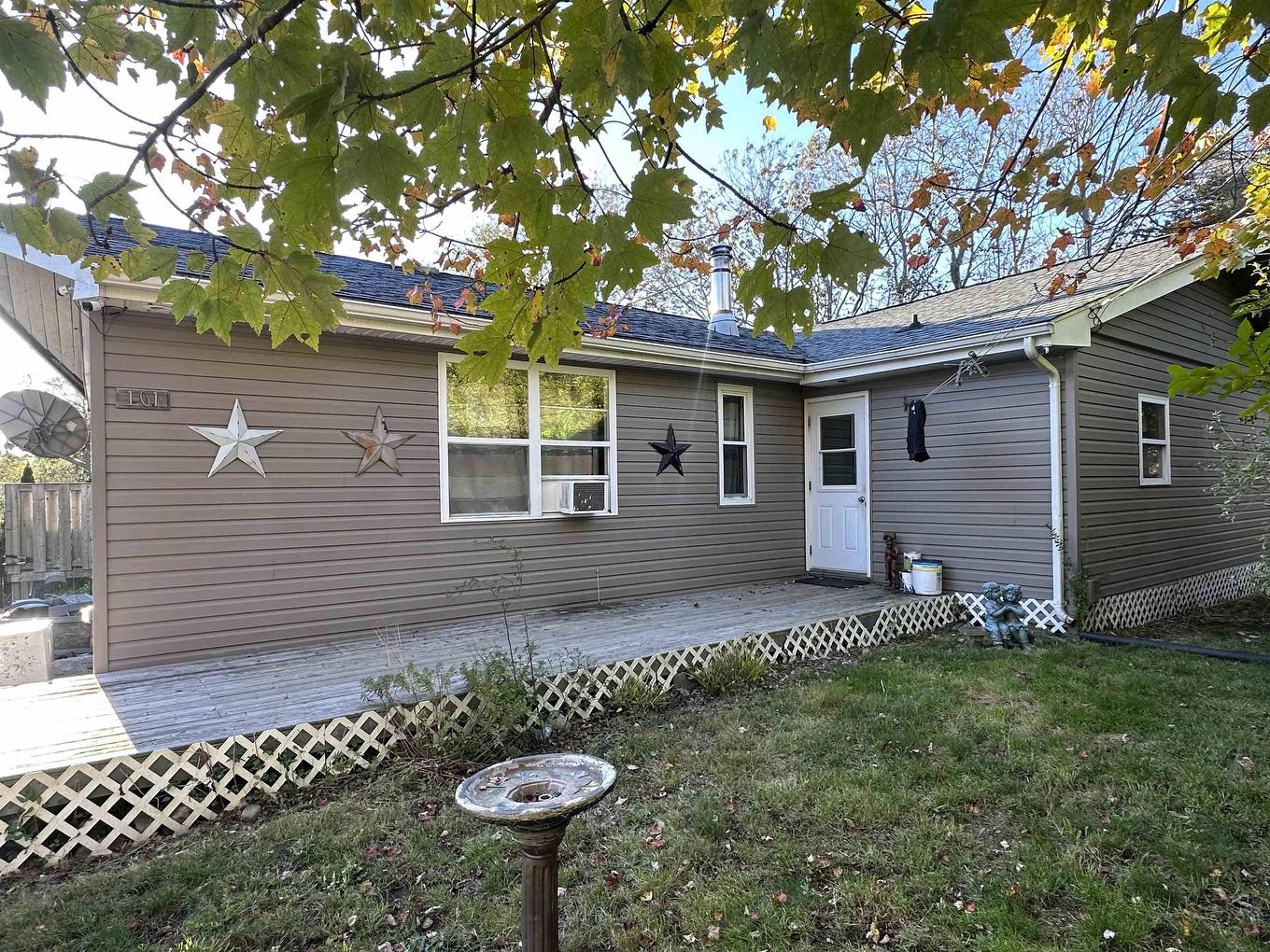 101 Parr Street, Shelburne, NS