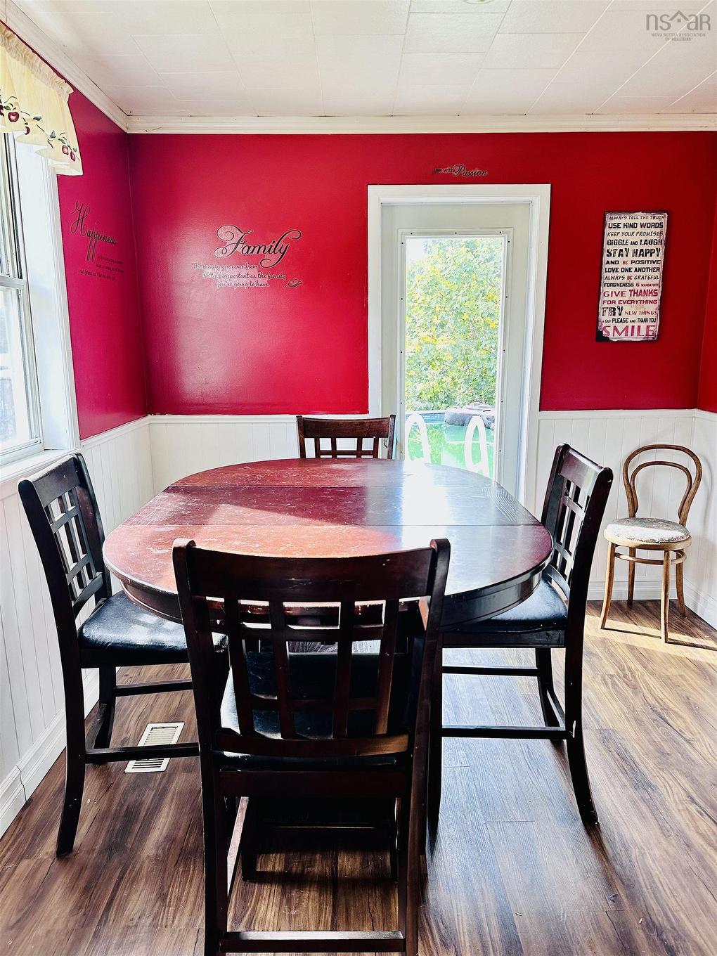 101 Parr Street, Shelburne, NS