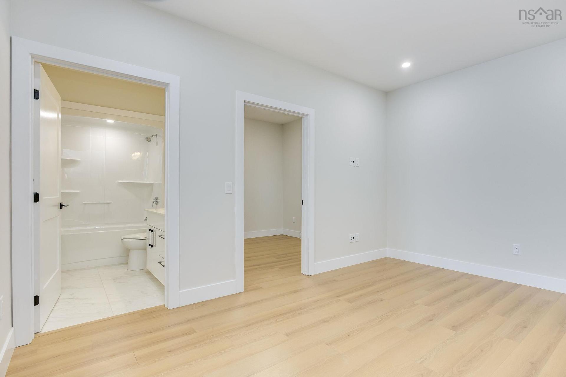 855 Highway 2, Elmsdale, NS