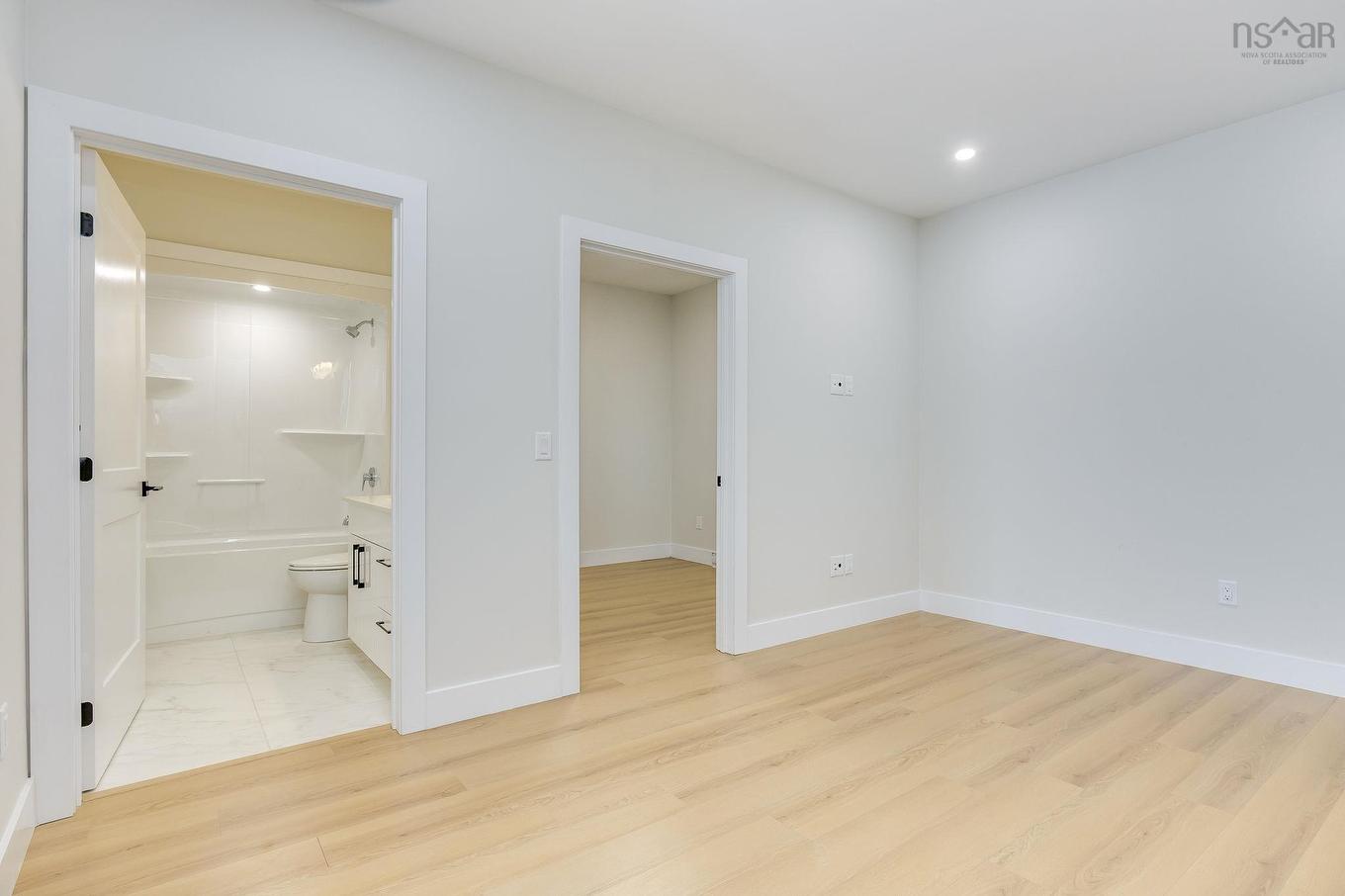 855 Highway 2, Elmsdale, NS