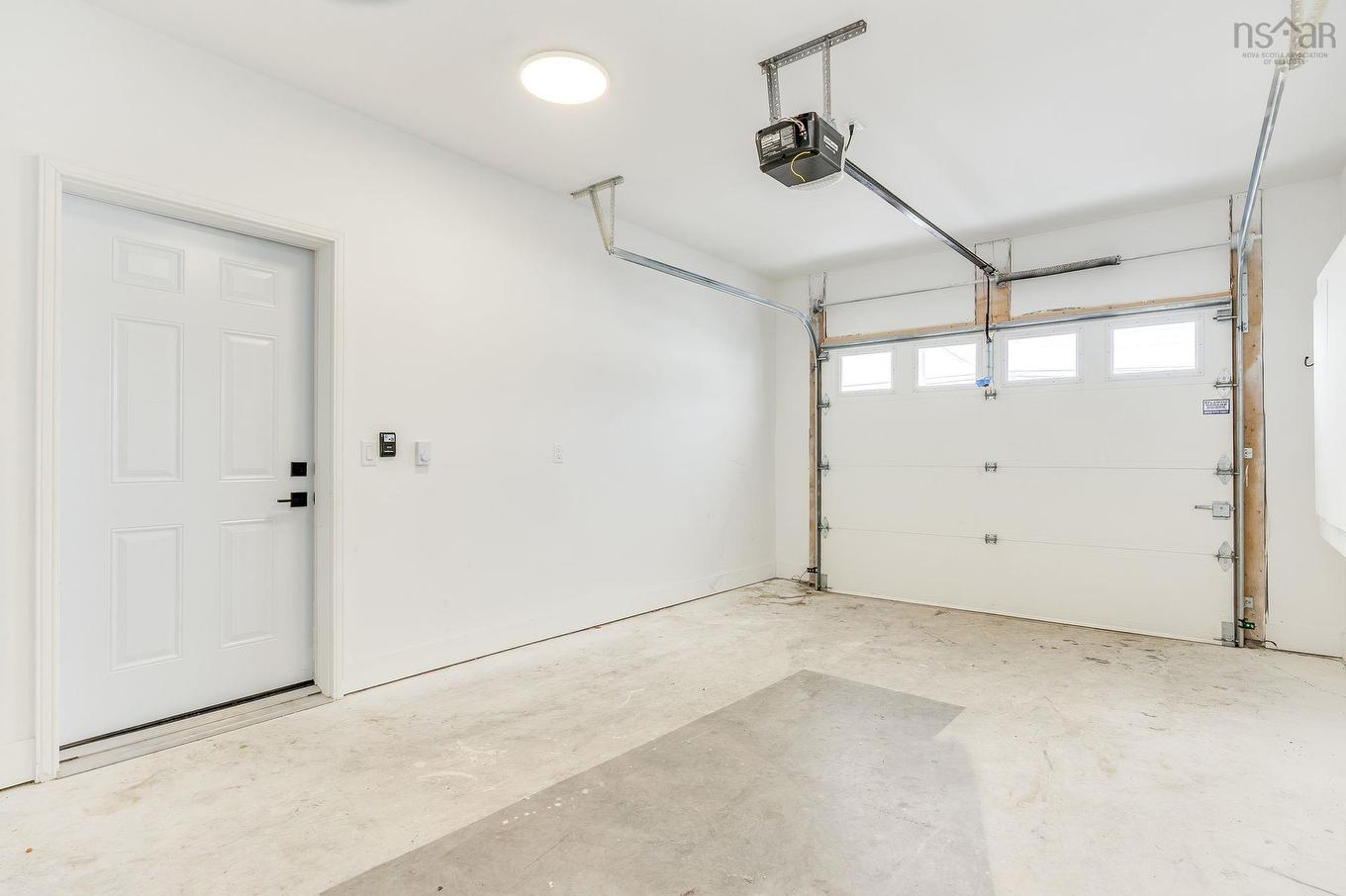 855 Highway 2, Elmsdale, NS