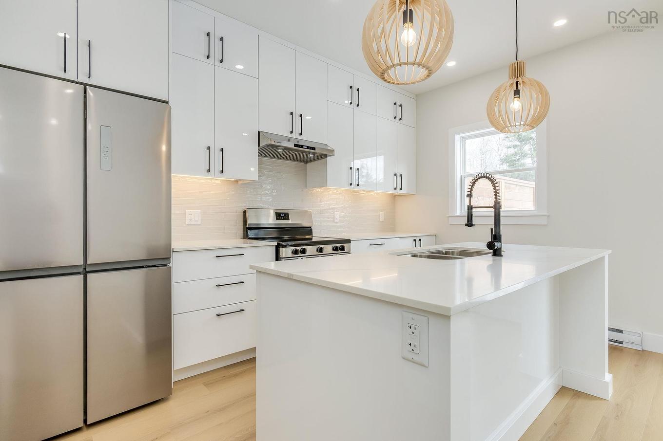 855 Highway 2, Elmsdale, NS