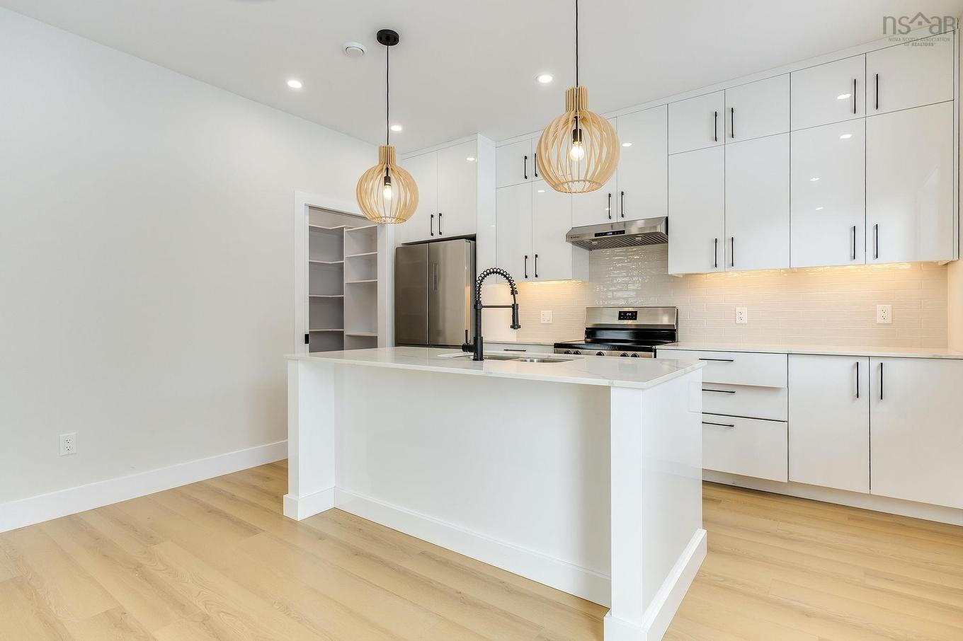 855 Highway 2, Elmsdale, NS