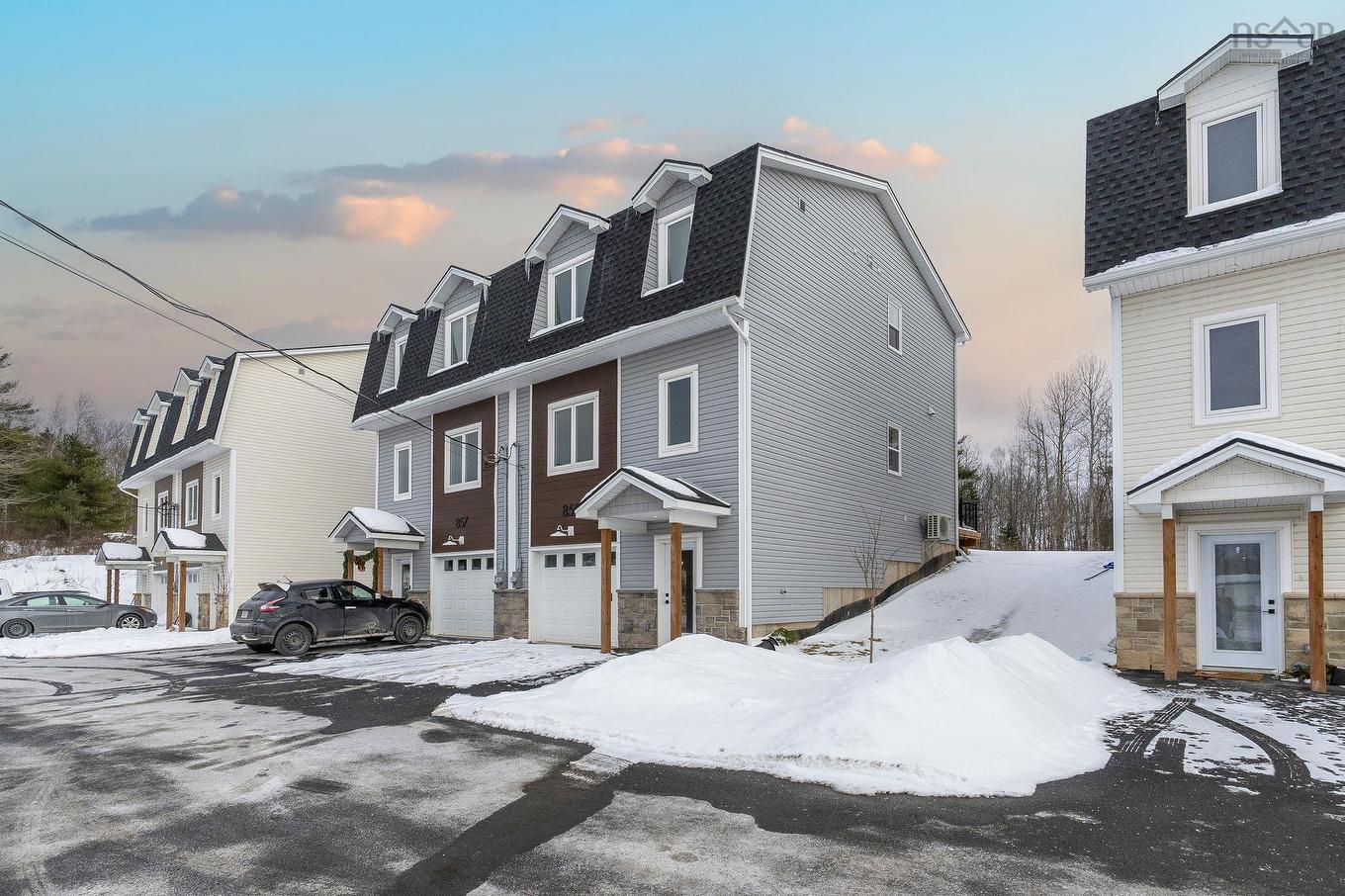 855 Highway 2, Elmsdale, NS