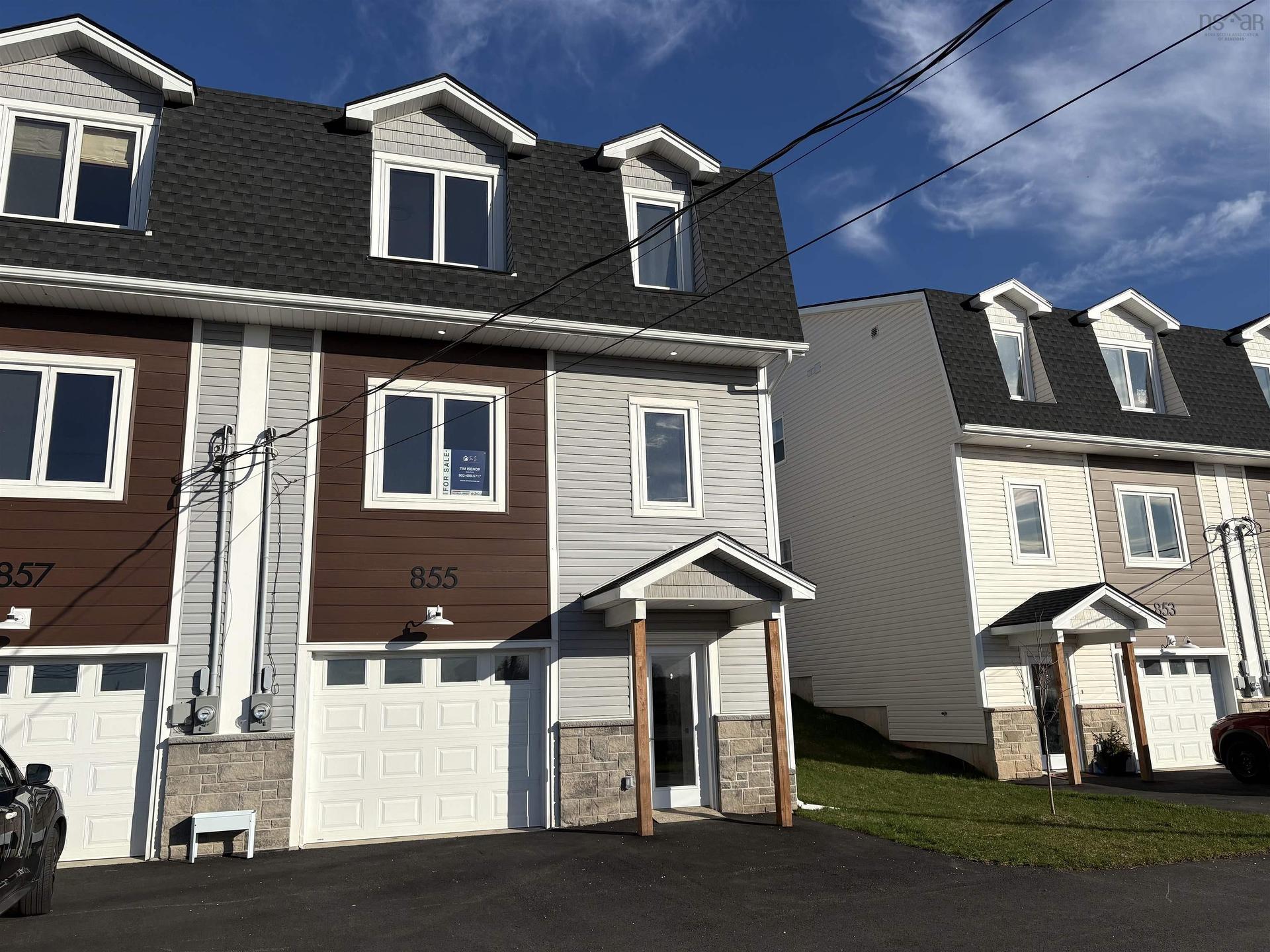 855 Highway 2, Elmsdale, NS