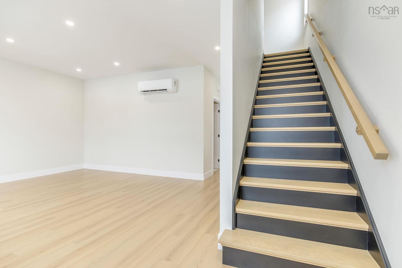 855 Highway 2, Elmsdale, NS