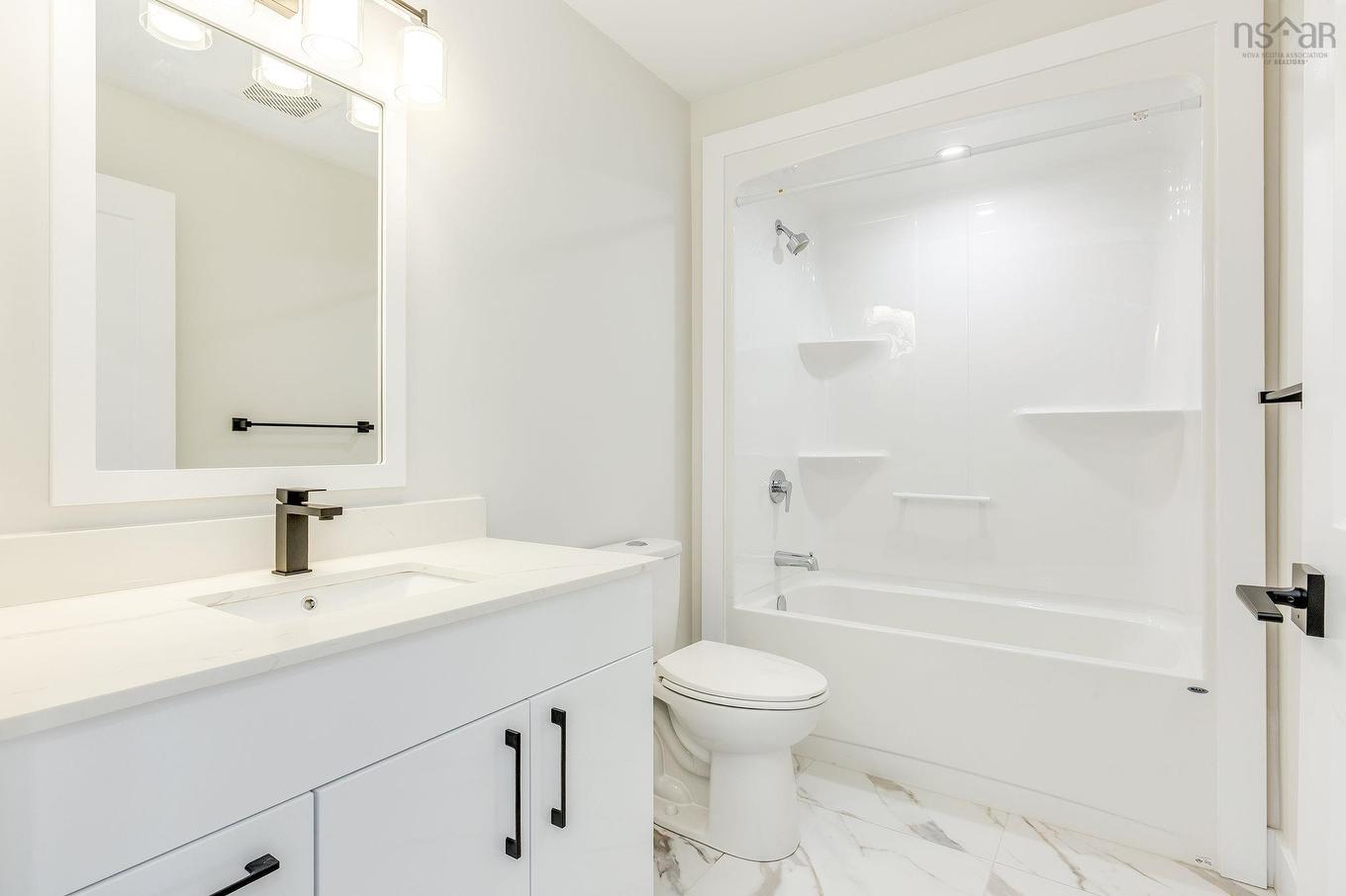 855 Highway 2, Elmsdale, NS