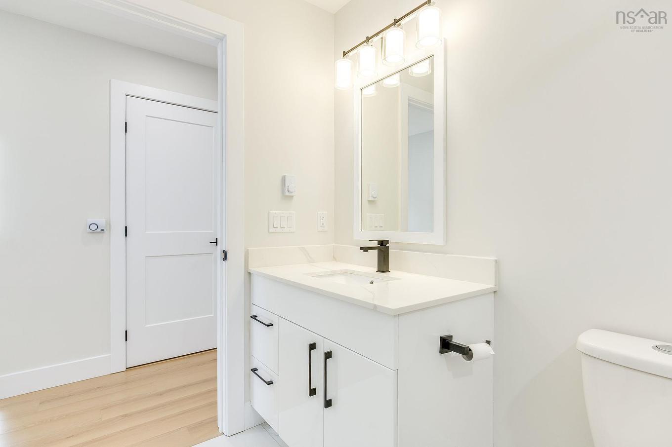 855 Highway 2, Elmsdale, NS