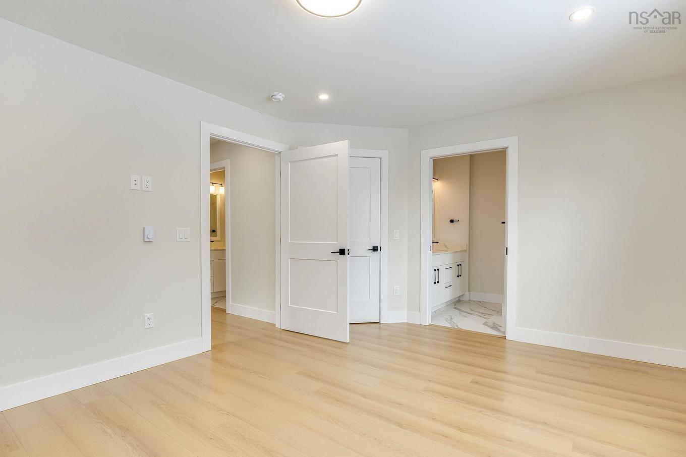 855 Highway 2, Elmsdale, NS