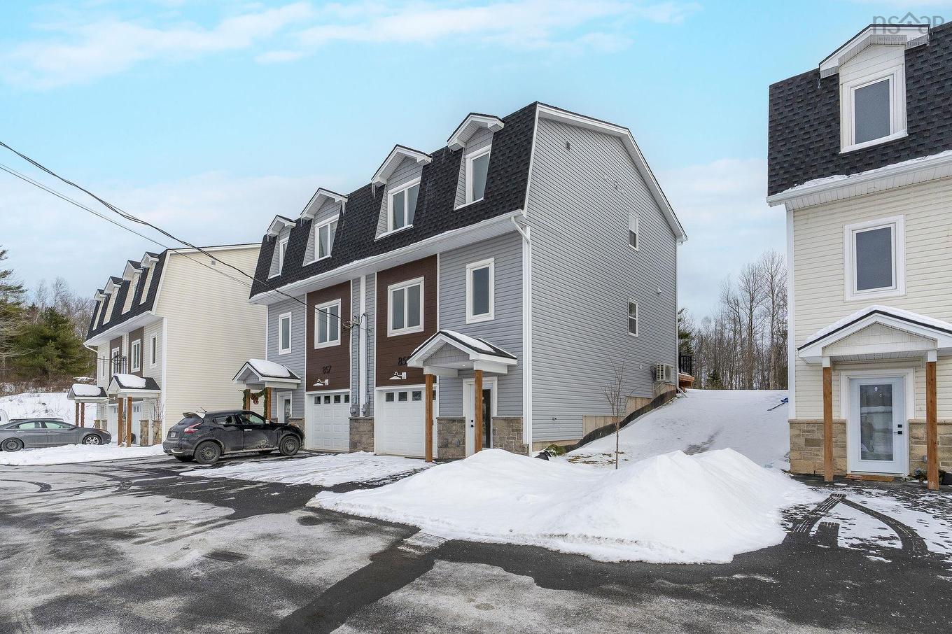 855 Highway 2, Elmsdale, NS
