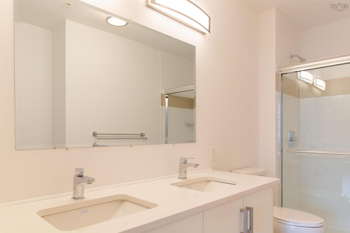 302 1990 Vernon Street, Halifax Peninsula, NS