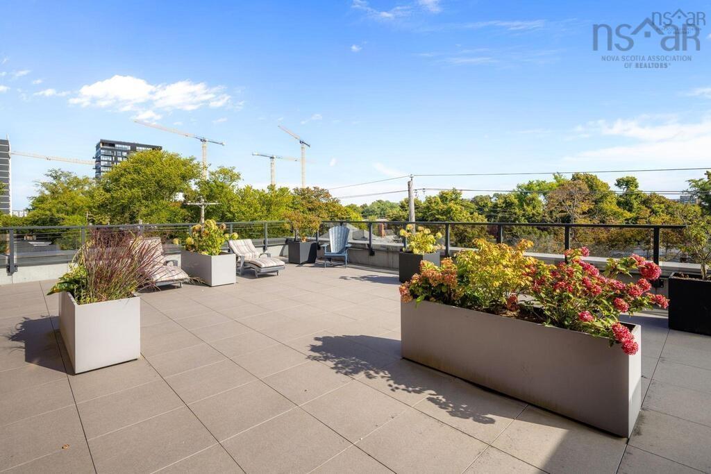 302 1990 Vernon Street, Halifax Peninsula, NS