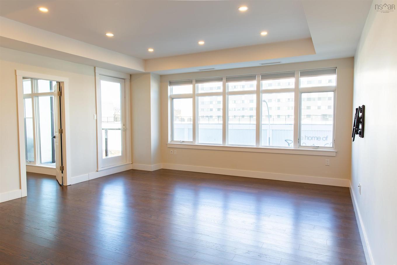 302 1990 Vernon Street, Halifax Peninsula, NS