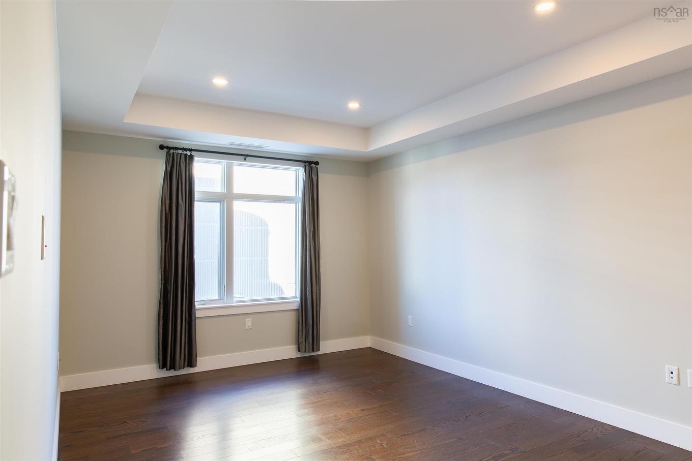 302 1990 Vernon Street, Halifax Peninsula, NS