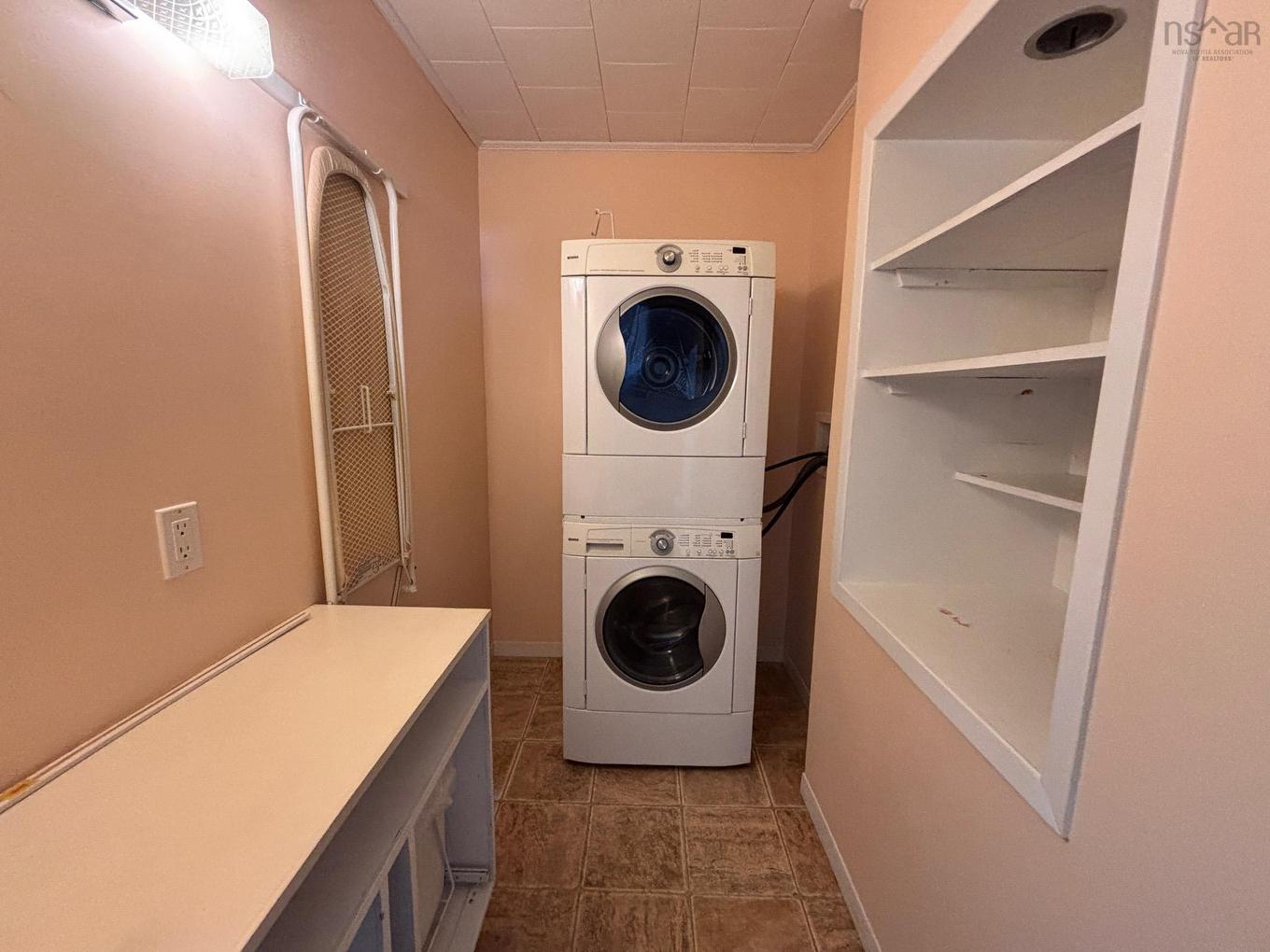 65 Walnut Street, Bridgewater, NS