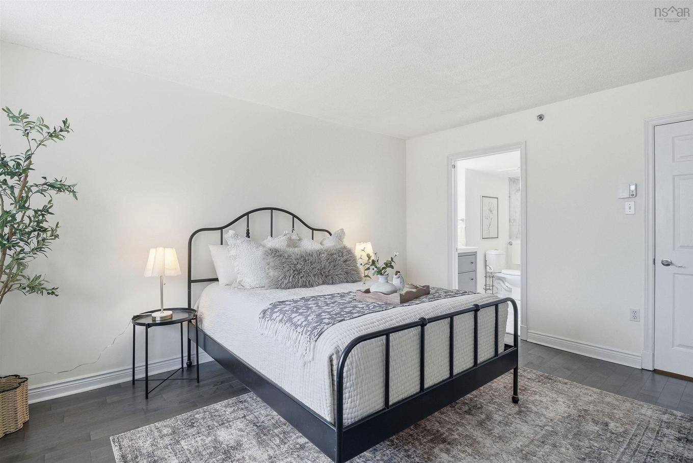 301 5530 Artillery Place, Halifax, NS