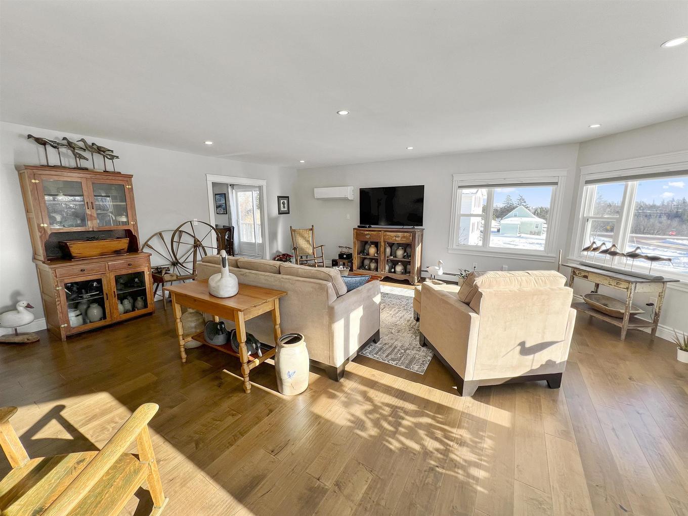 22 Hilltop Avenue, North Rustico, PE