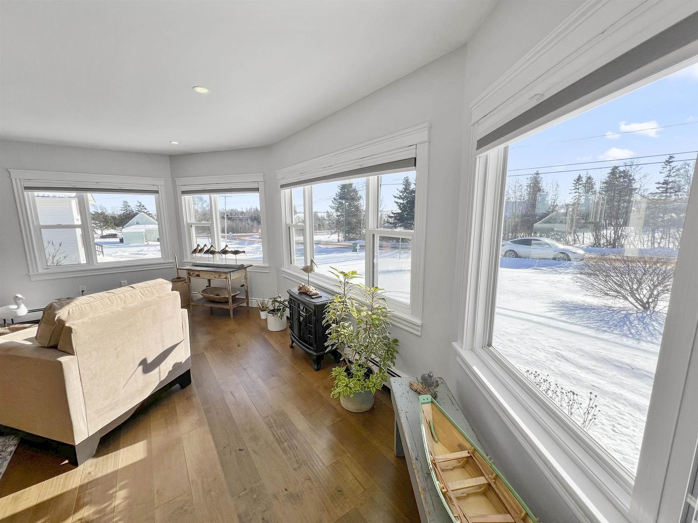 22 Hilltop Avenue, North Rustico, PE