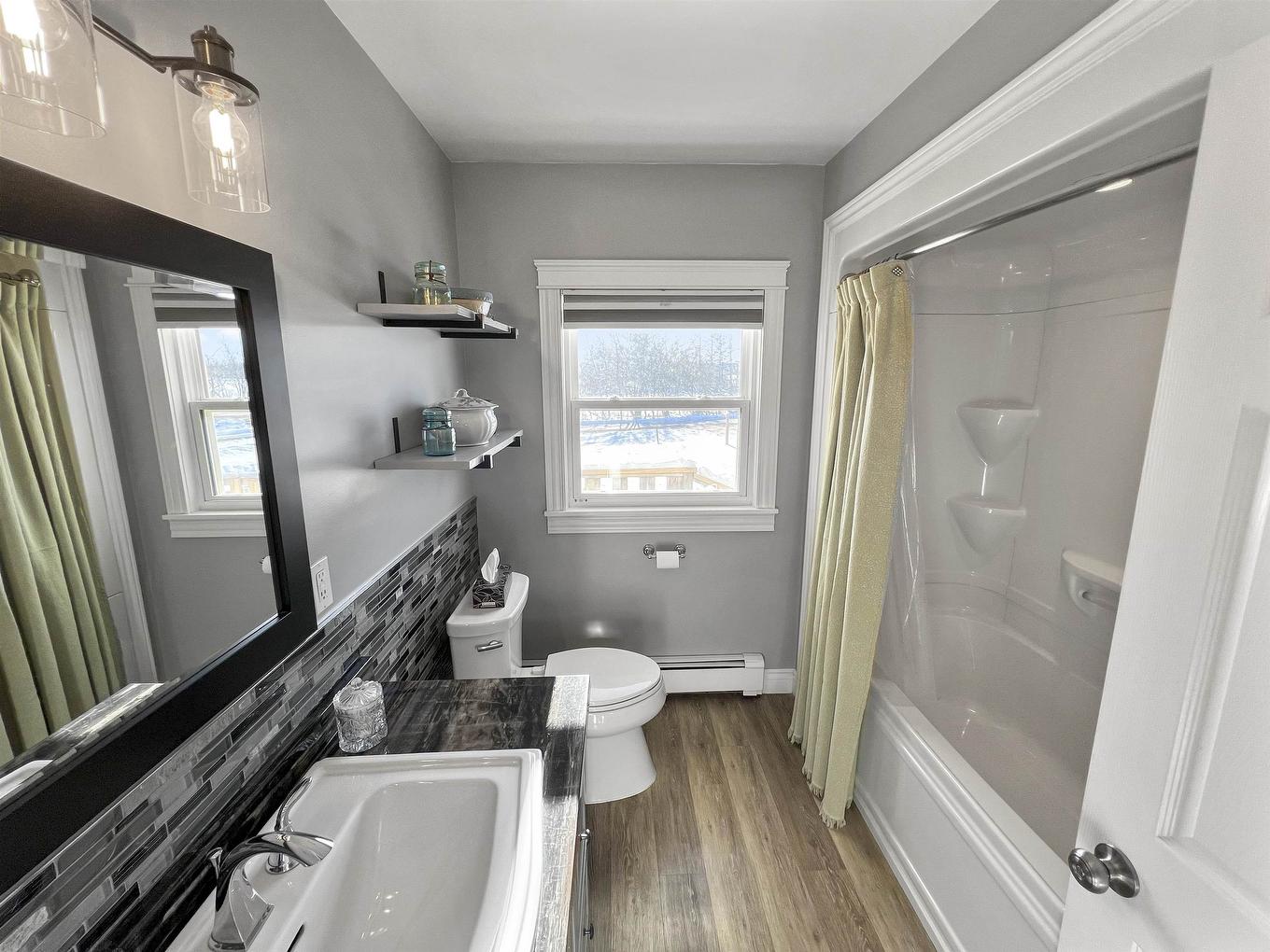 22 Hilltop Avenue, North Rustico, PE