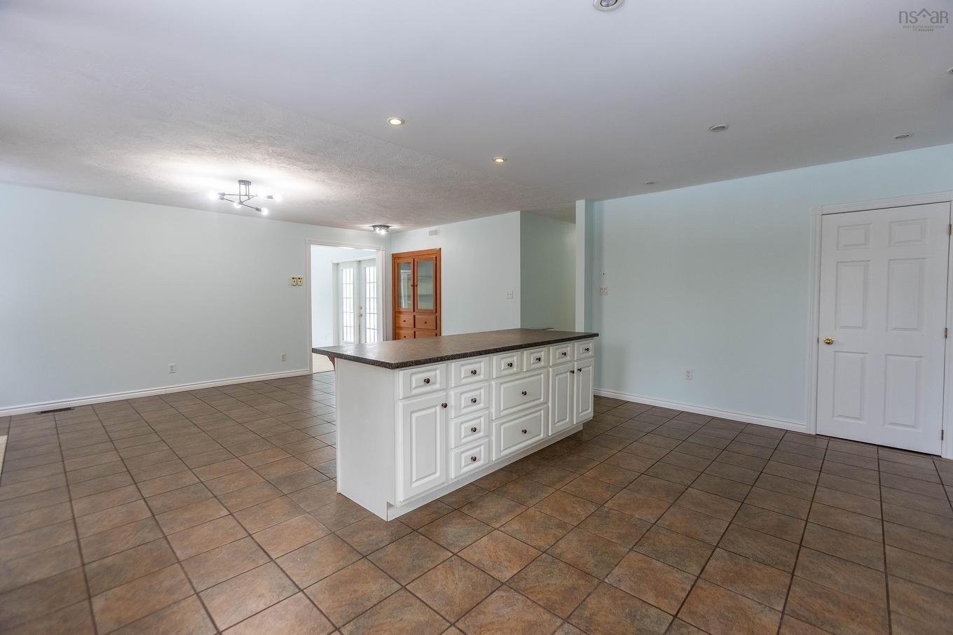 8675 Highway 2, Southampton, NS