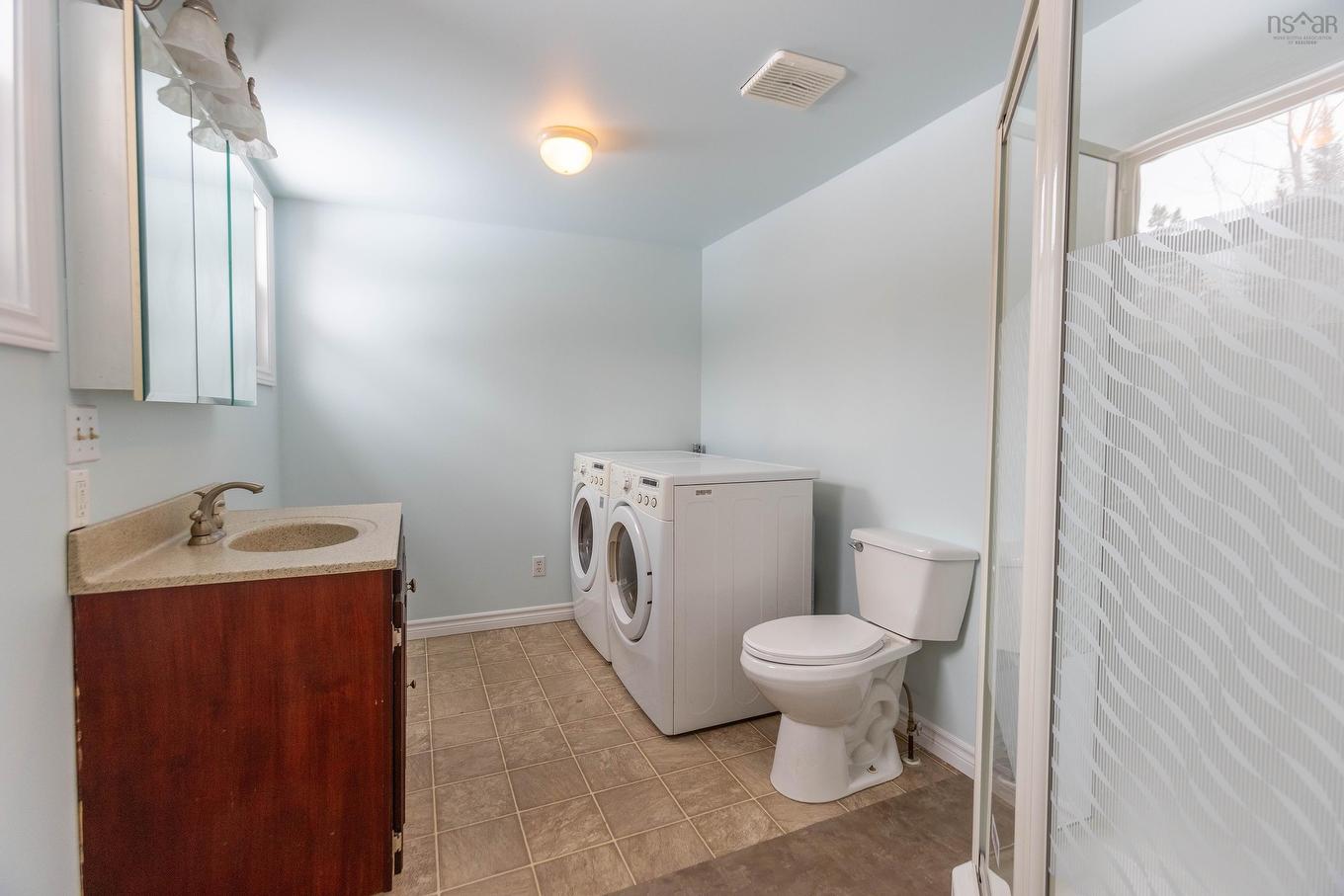 8675 Highway 2, Southampton, NS