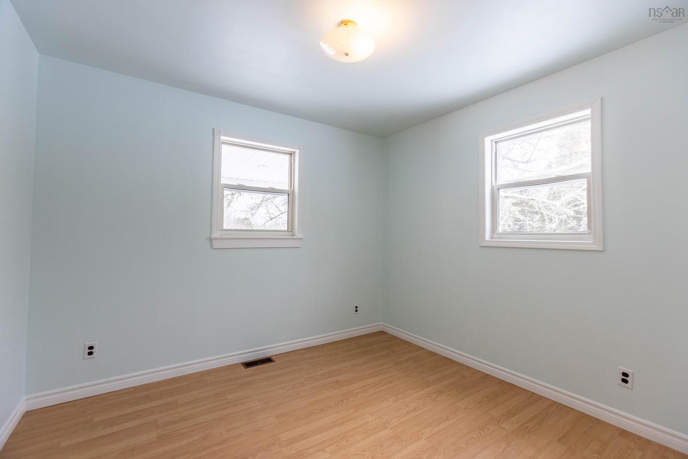 8675 Highway 2, Southampton, NS