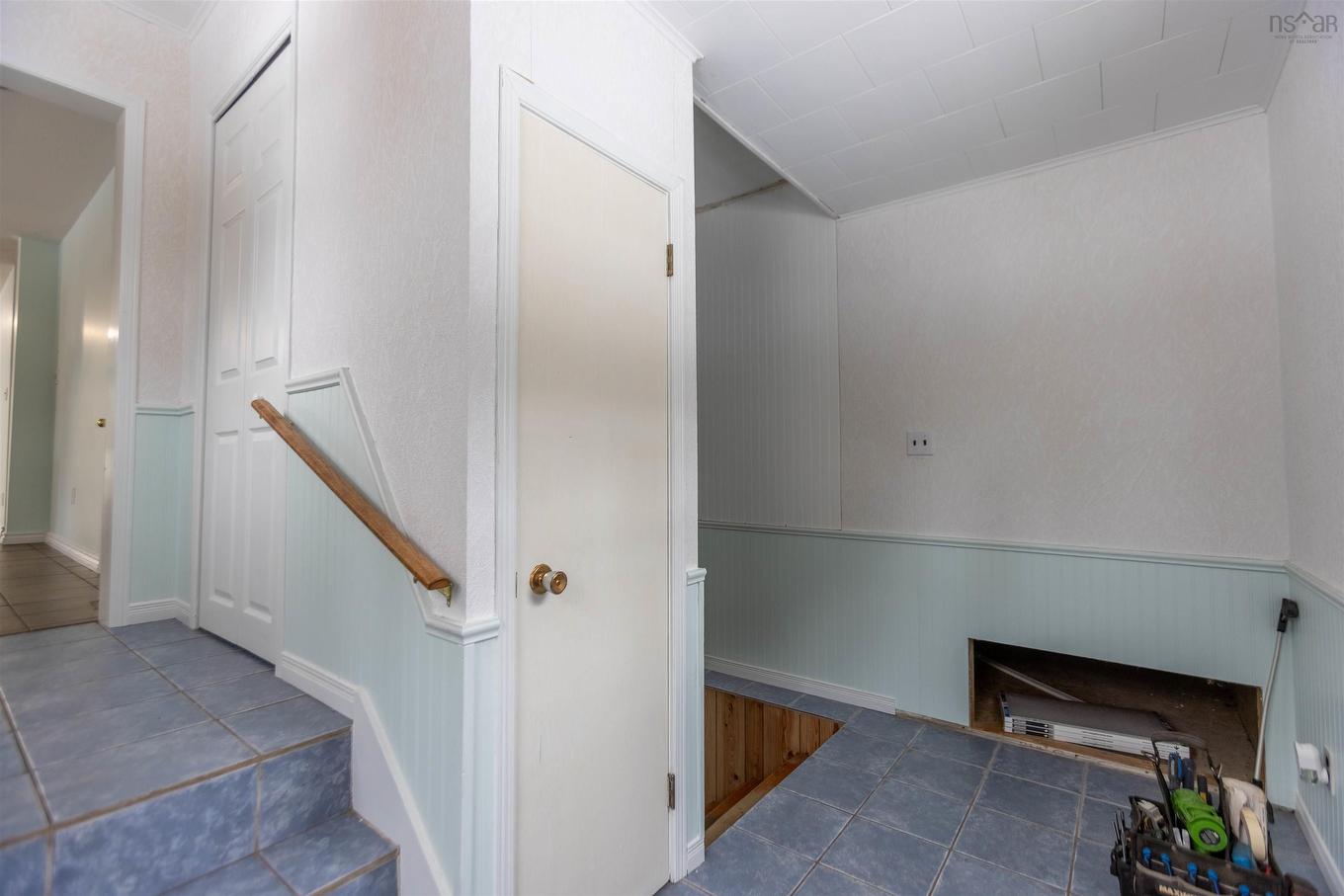 8675 Highway 2, Southampton, NS