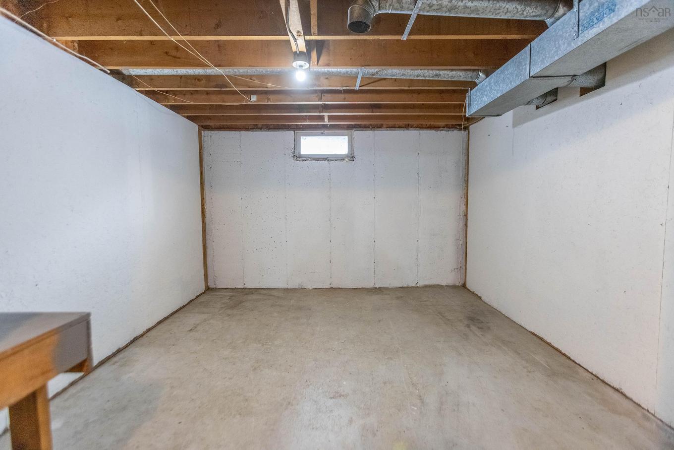 8675 Highway 2, Southampton, NS