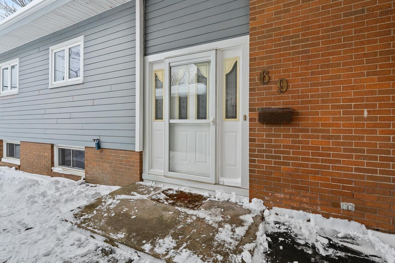 69 Deepwood Crescent, Halifax, NS