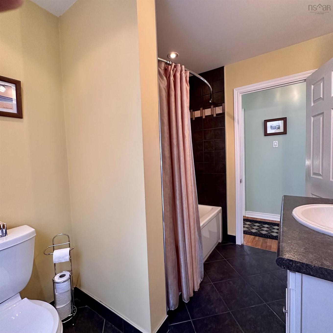 213 Alexandra Avenue, Bridgewater, NS