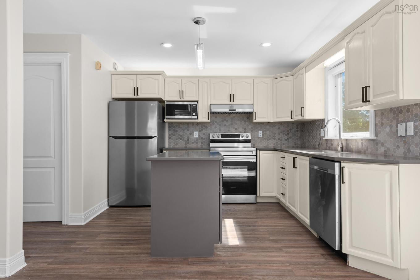 73 Red Fern Terrace, Halifax, NS