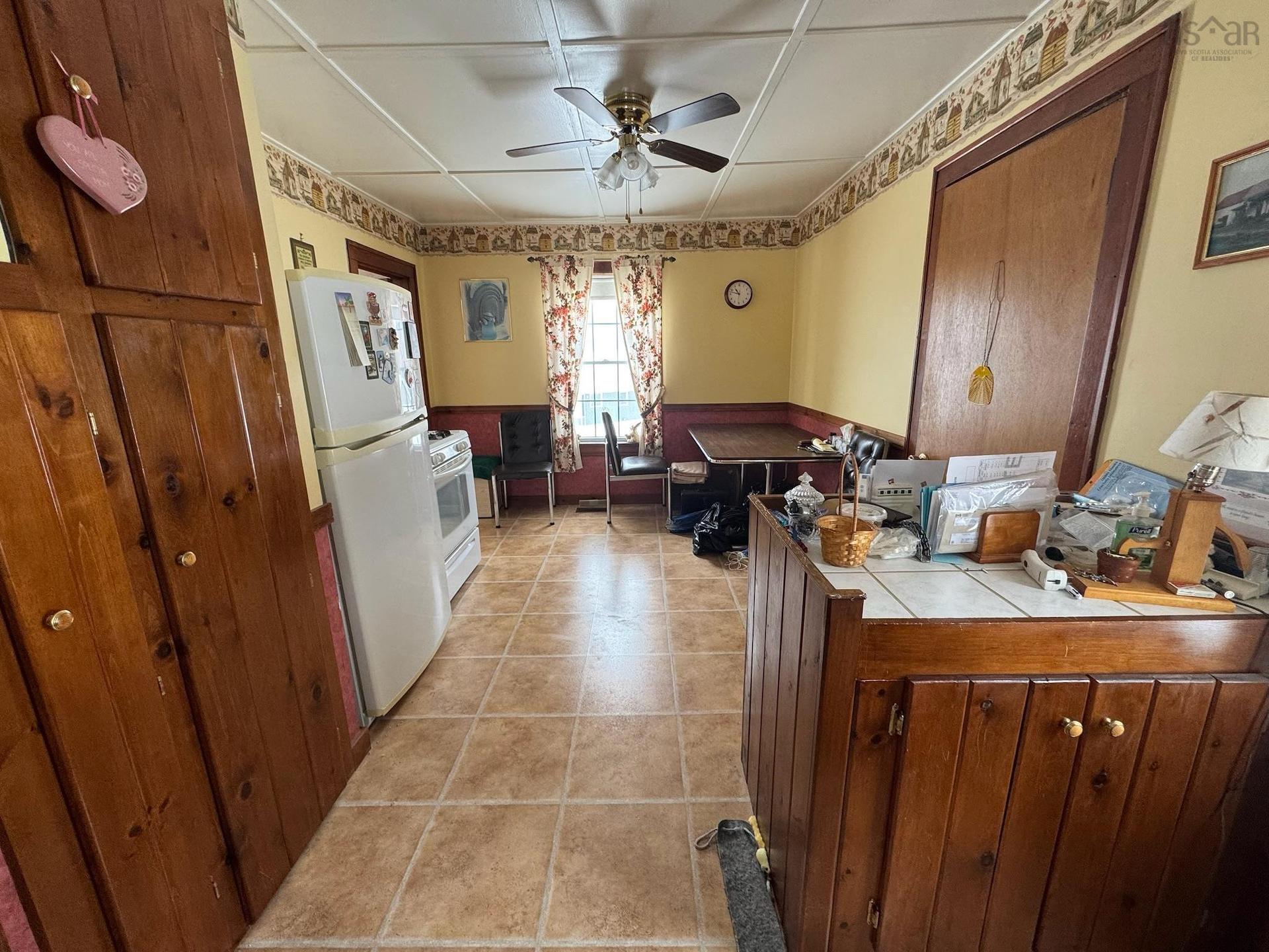 9596 105 Highway, Whycocomagh, NS - Indoor