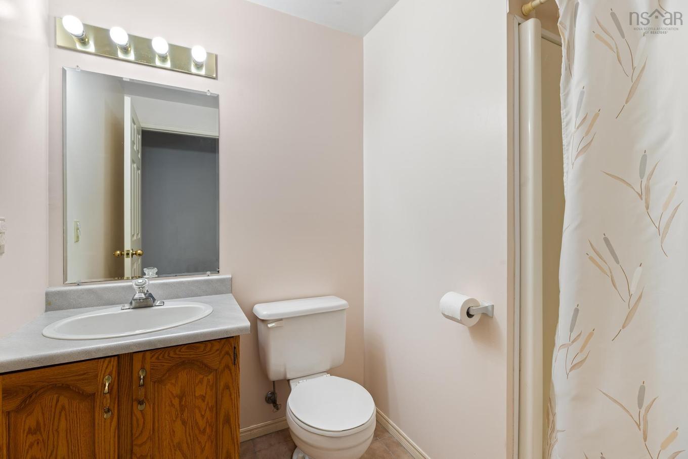 15 Appian Way, Dartmouth, NS