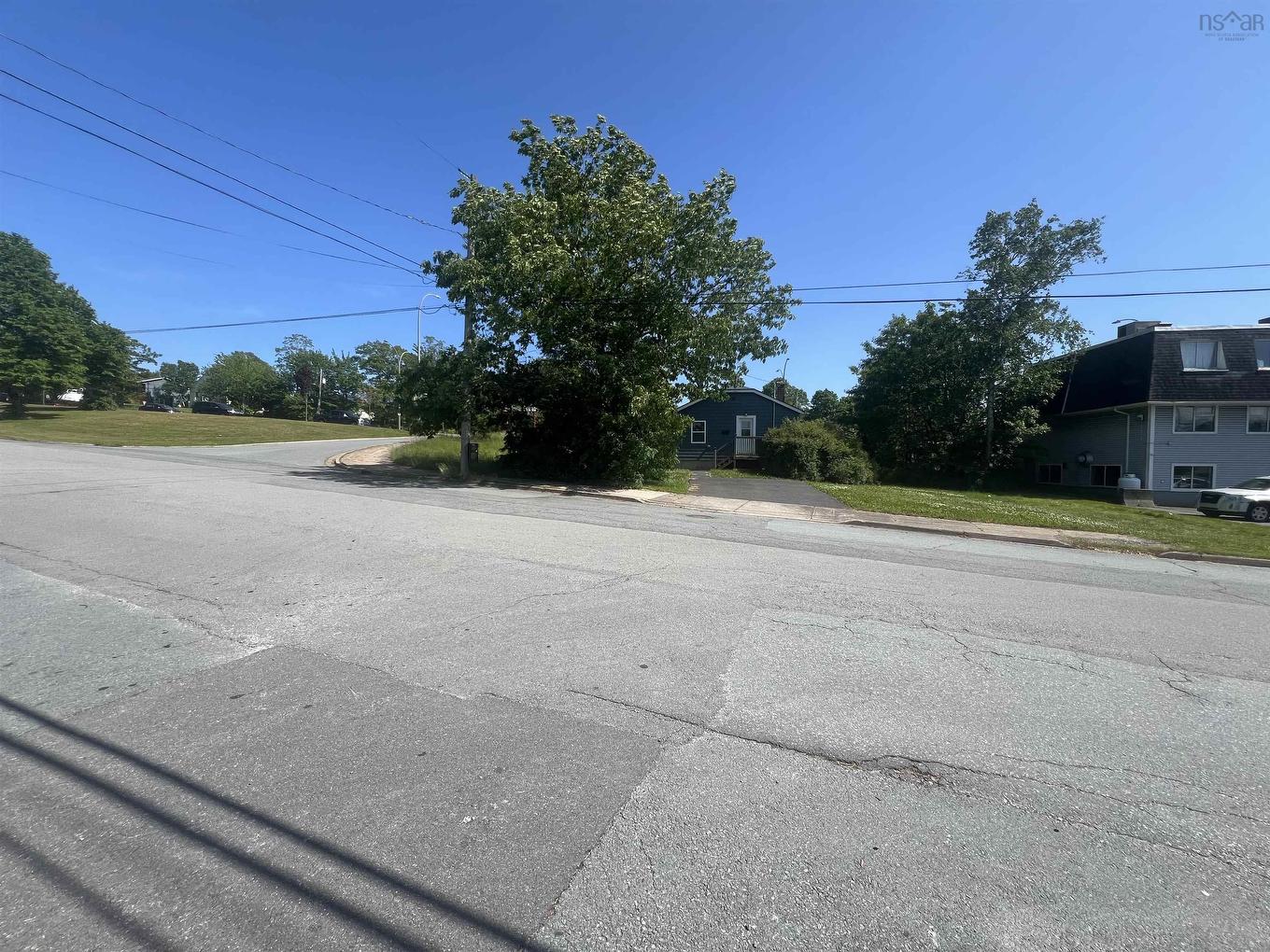 98 Lakecrest Drive, Dartmouth, NS