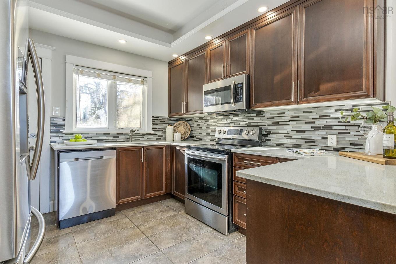 2542 Gottingen Street, Halifax, NS