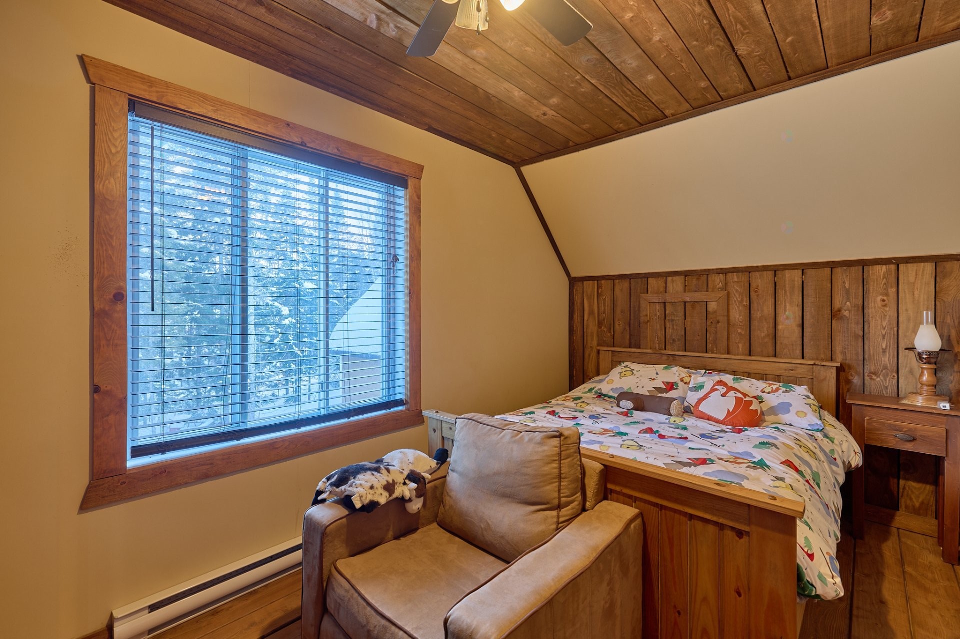 Master Bedroom - 51 Ch. Solange, Saint-Donat, QC - Indoor Photo Showing Bedroom