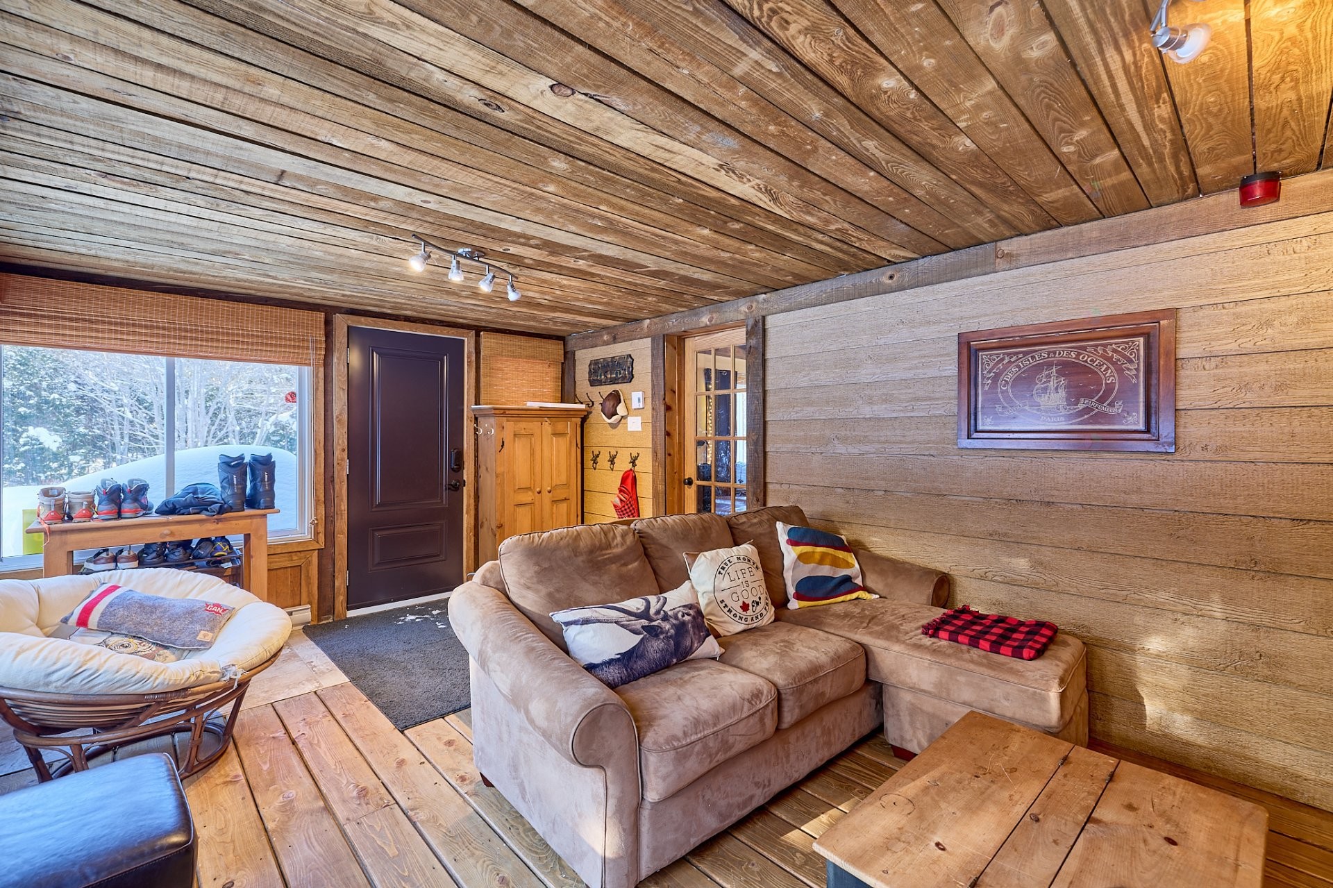 Mud Room - 51 Ch. Solange, Saint-Donat, QC - Indoor