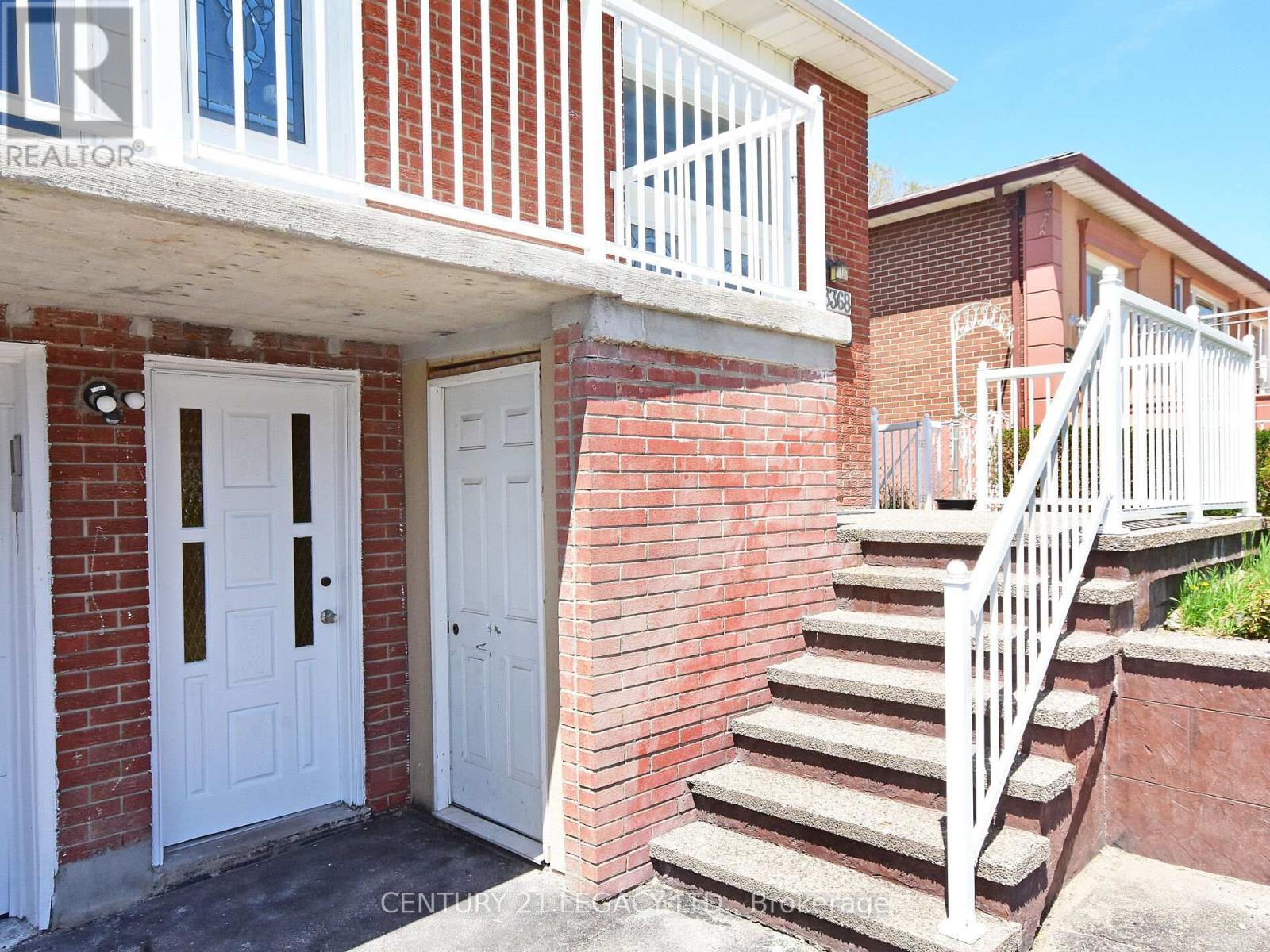 3368 Chipley Crescent, Mississauga, ON - Outdoor With Exterior
