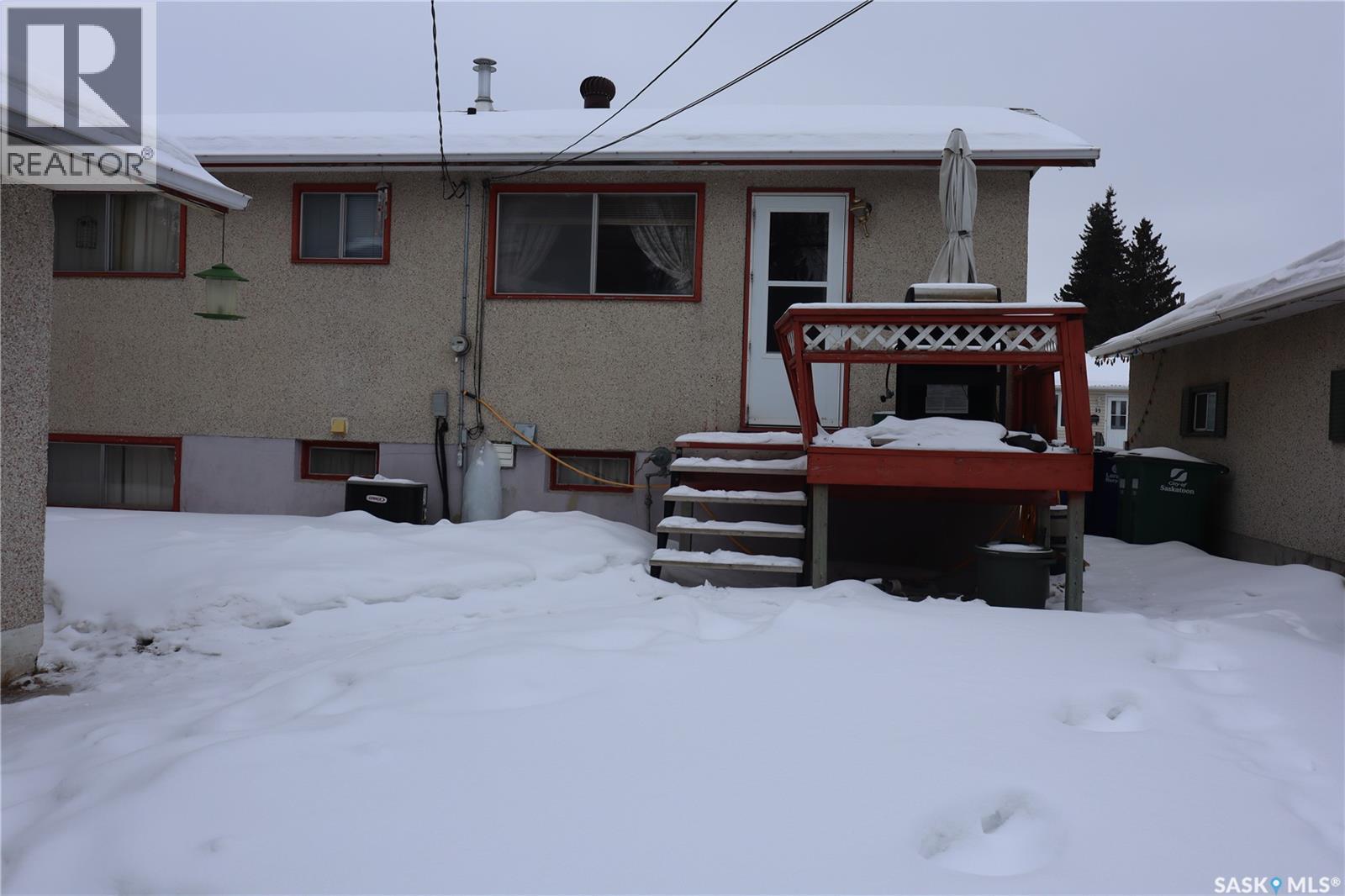 22 Ramsay Court, Saskatoon, SK - Outdoor